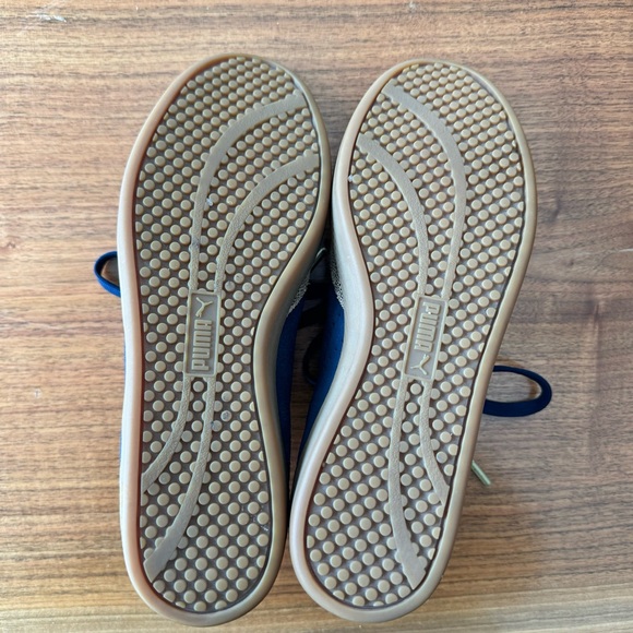 PUMA Match Shoes In Suede Navy And Gold Snake Skin Accents - Like New, S… - Picture 9 of 13